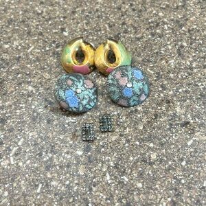 **3/$15** 3 pair vintage earrings